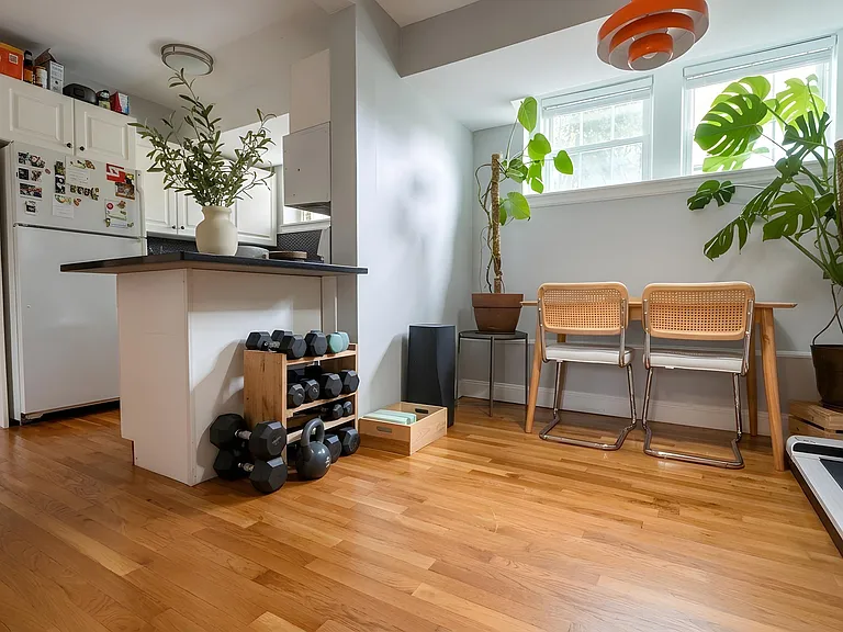 76 Boylston St #5 — Photo 5