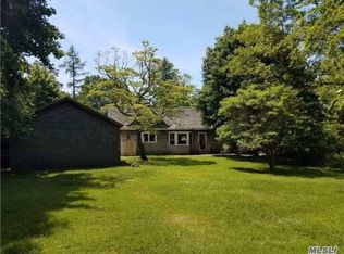 4 Bateman Rd, Shelter Island, NY 11964