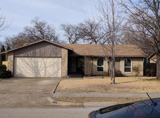 1001 Summit Cir, Carrollton, TX 75006