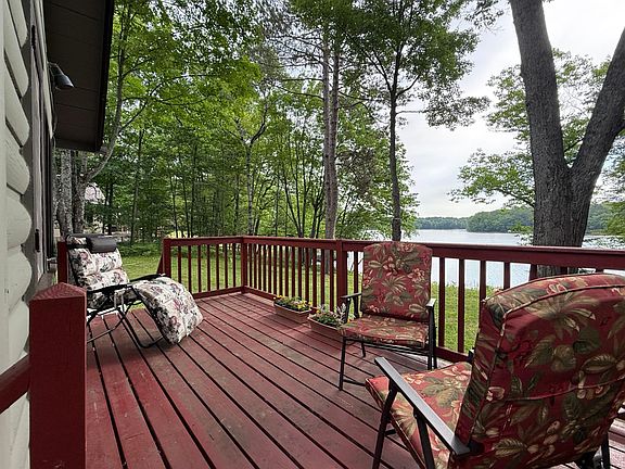 3rd image of 2054 Moon Lake Rd