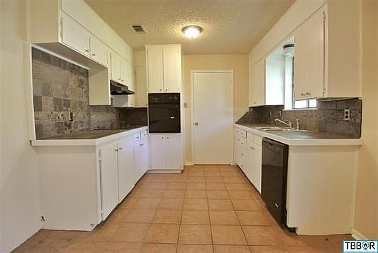 5th image of 75 Woodland Trl