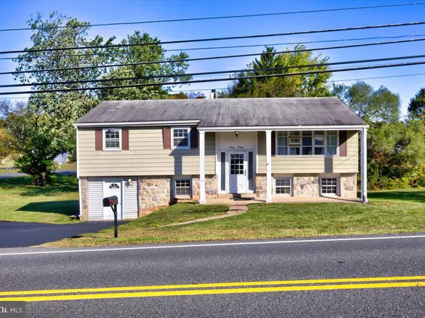 1215 Buchert Rd, Pottstown, PA 19464