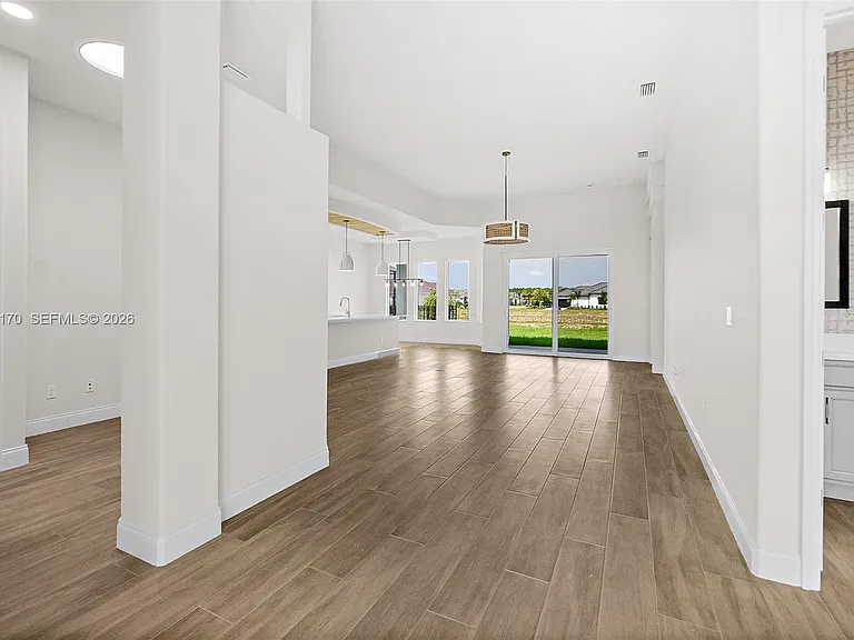 3 Rio Vista Dr — Photo 36