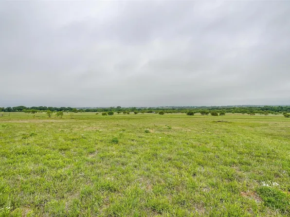 7 Ava Ln, Stephenville, TX 76401