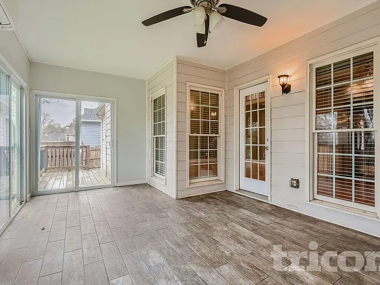 1231 Brentwood Ct — Photo 9