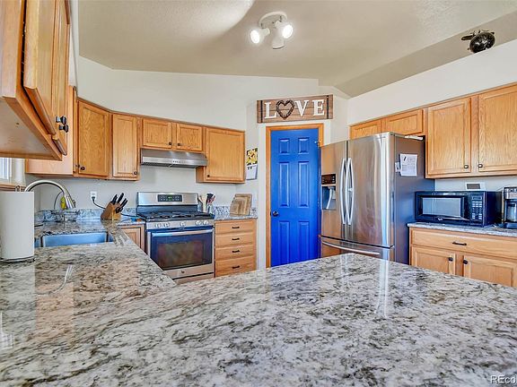 5th image of 605 Mcclure Avenue