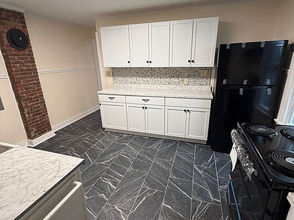 2nd image of 1313-1315 Clay Ave #1