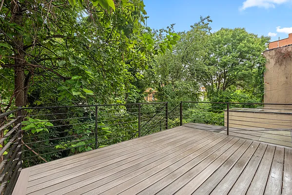 Rented by Compass | media 2