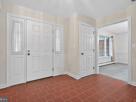 4th image of 1165 Wyndsong Dr
