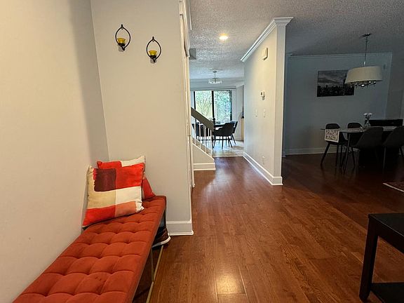 5th image of 11258 Prospect Dr