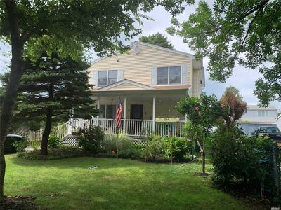 234 10th St, Hicksville, NY, 11801