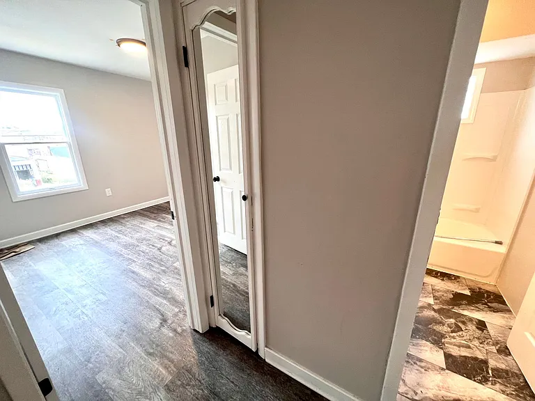 1620 Polk St — Photo 16