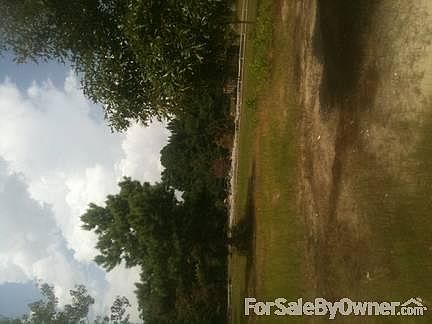 2nd image of 1536 Hankins St