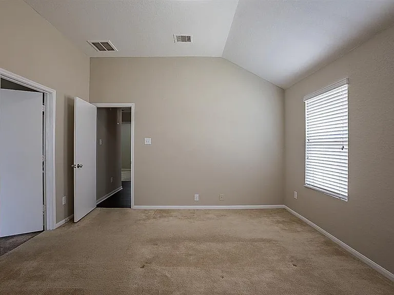 3039 Upland Spring Trce — Photo 22