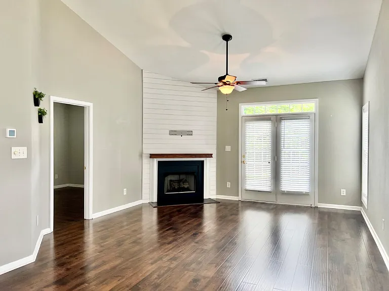 119 Ross Moore Ave — Photo 8