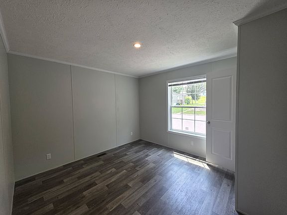 4th image of 39 Canary Hill Dr #290