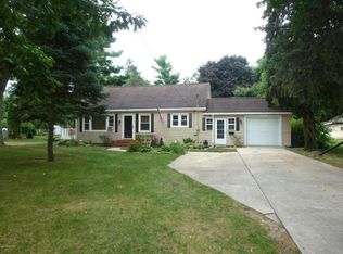 27667 E South St, Sturgis, MI 49091