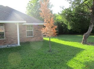 605 S Frances St, Terrell, TX 75160