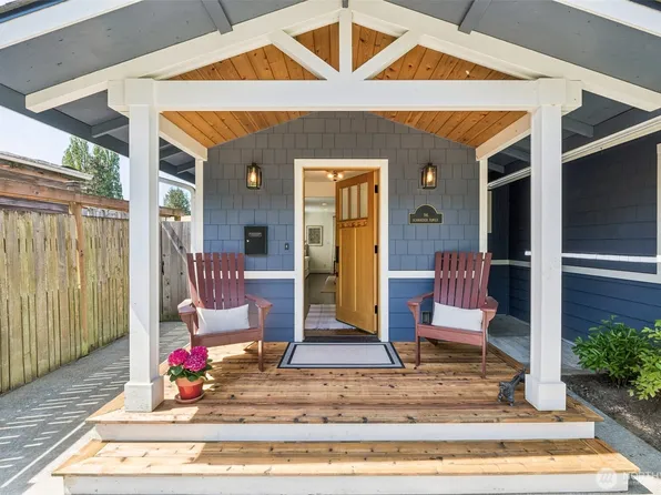 4129 19th Avenue SW, Seattle, WA 98106