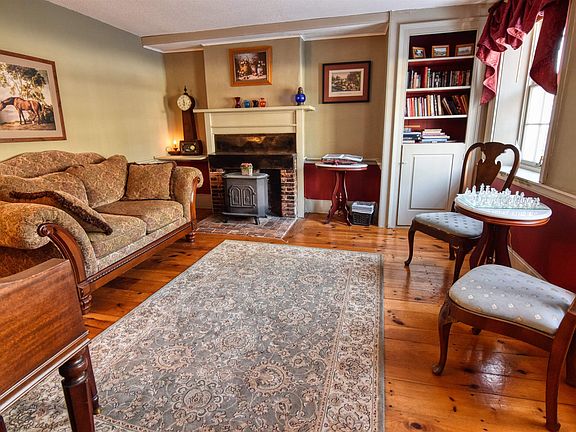 3rd image of 27 NH Route 25