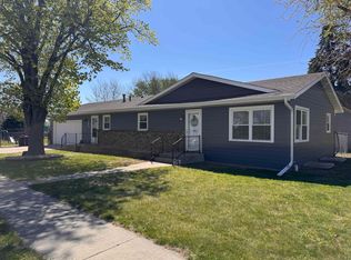 101 E 14th Ave, Tyndall, SD 57066