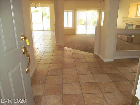 3rd image of 1061 Bearpaw Catch Ct