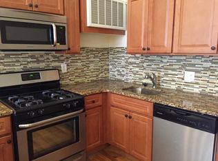 2020 Race St APT 1F, Philadelphia, PA 19103