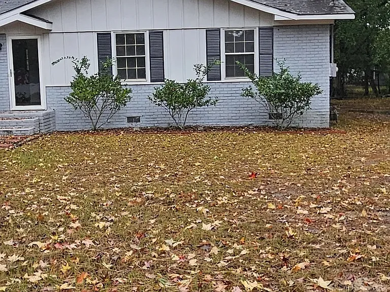 836 Mimosa Dr — Photo 1