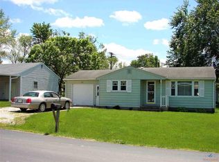 404 E Lamine St, Lincoln, MO 65338