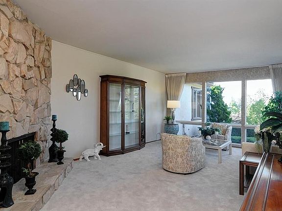 4th image of 159 Westhill Dr