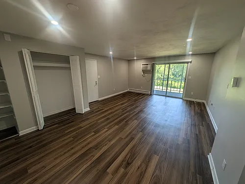 15 Brookside Ave #21 Photo 1