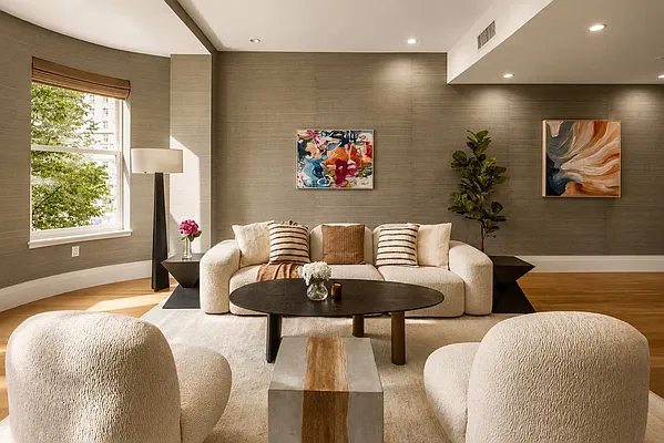 Living room, photo 4