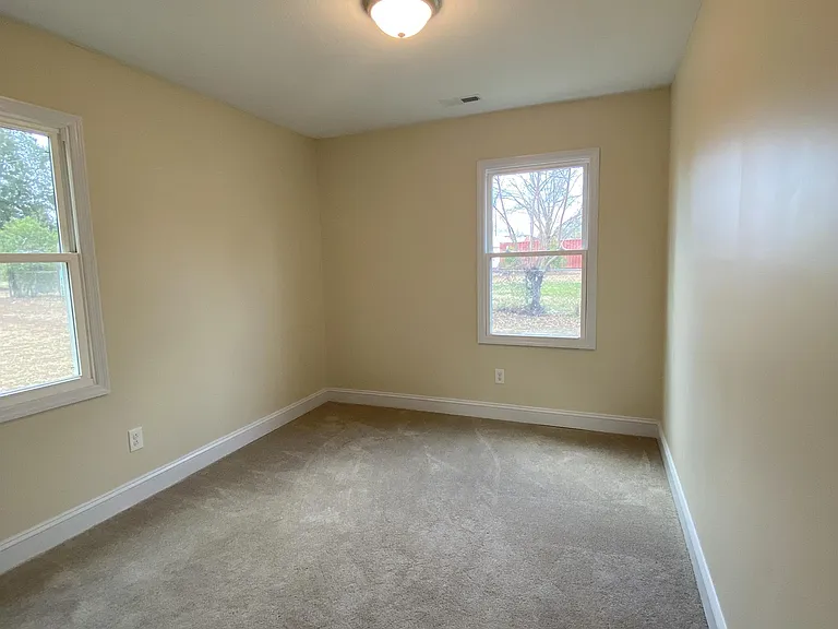 4935 Walnut Dr — Photo 12