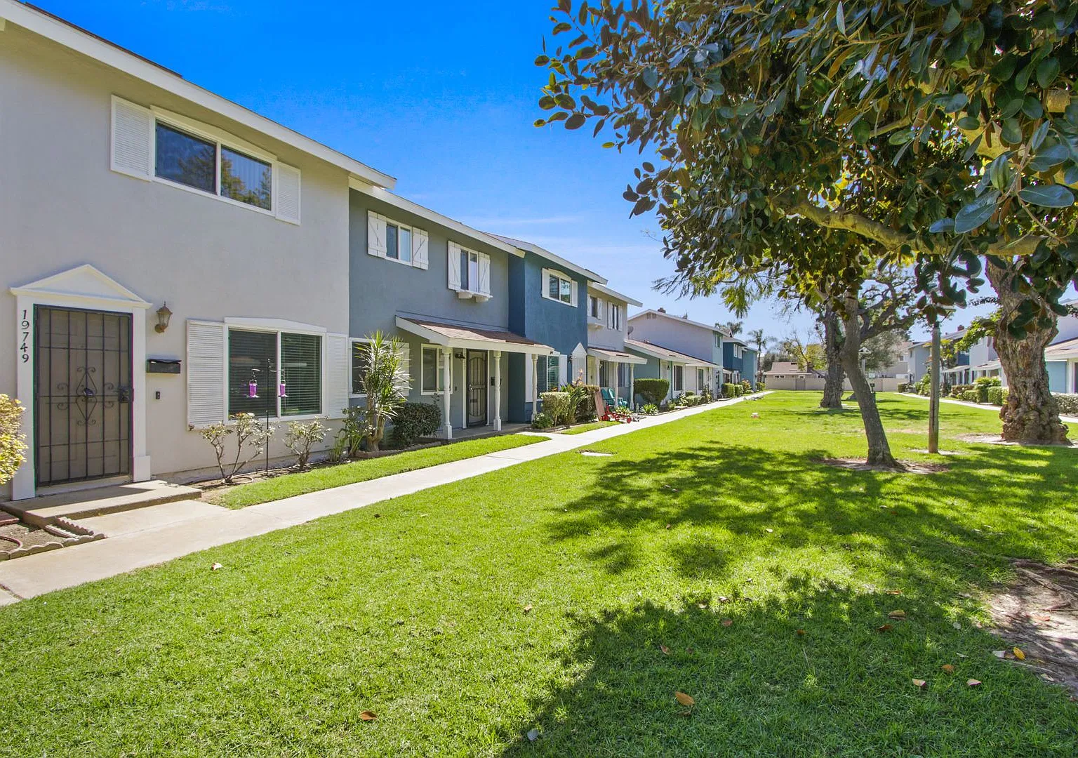 19749 Inverness Lane, Huntington Beach, CA 92646 — Photo 2