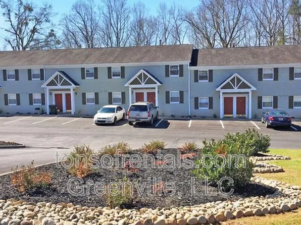 111 Becky Don Dr, Greer, SC