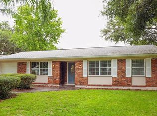 712 Tradewinds Dr, Brandon, FL 33511