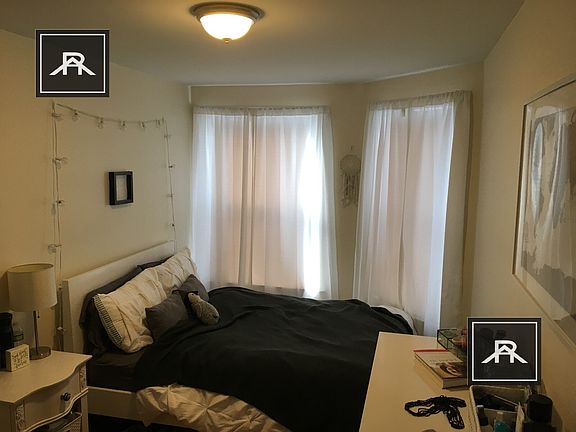 5th image of 13 Leverett St #3