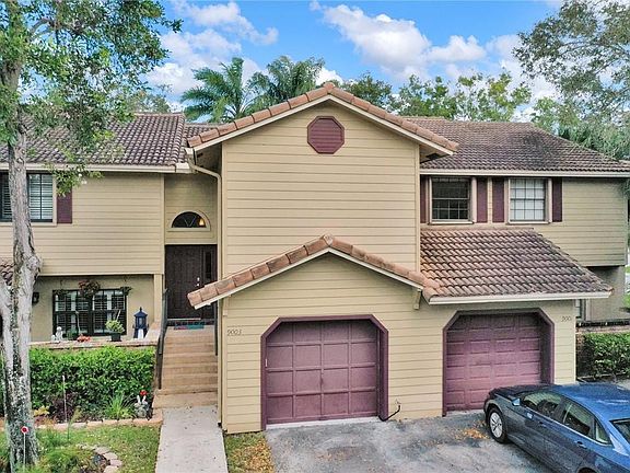 2nd image of 9003 Vineyard Lake Drive #9003