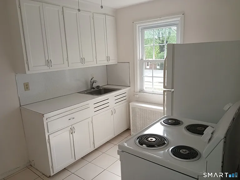 51 Robin Rd #B2 — Photo 4