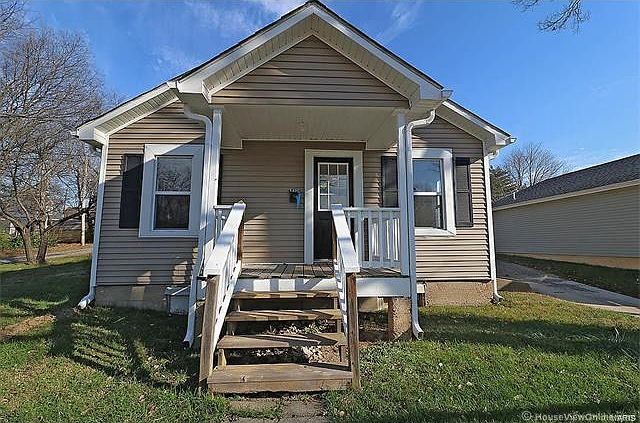 1st image of 410 Albert St