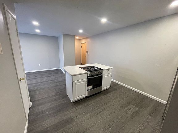 2nd image of 23855 David Dr Unit 208