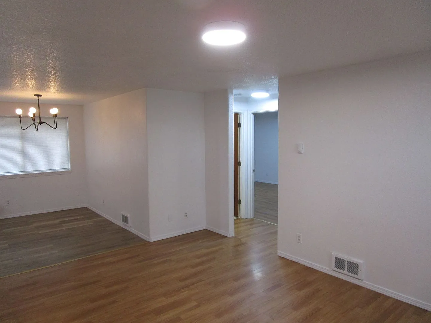 2 Bedroom Duplex Near Library - Water/Sewer Included! Available Mid-October! — Photo 2
