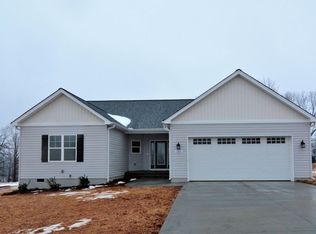 151 Greythorn Dr, Statesville, NC 28625