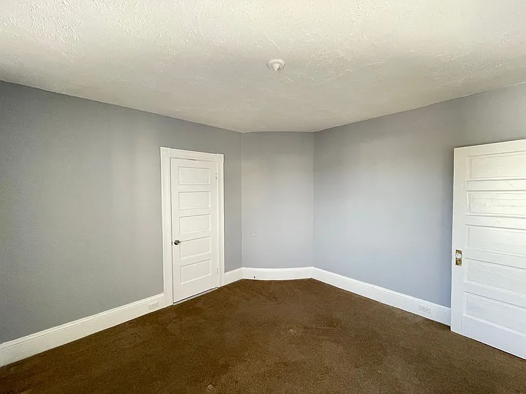 301 Amory St #3 — Photo 20