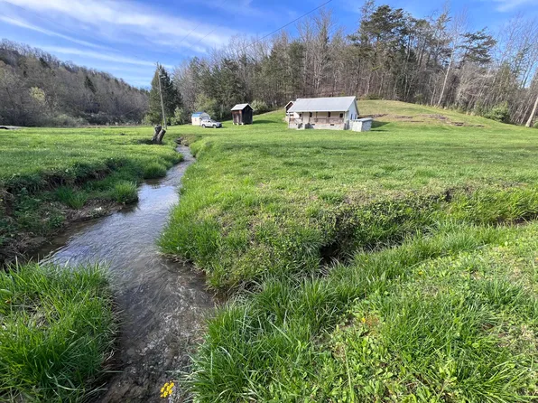 1604 Tiny Branch Rd, Frakes, KY 40940