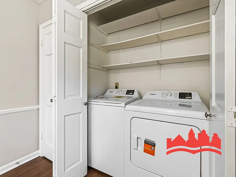 7243 Newling Ln — Photo 21