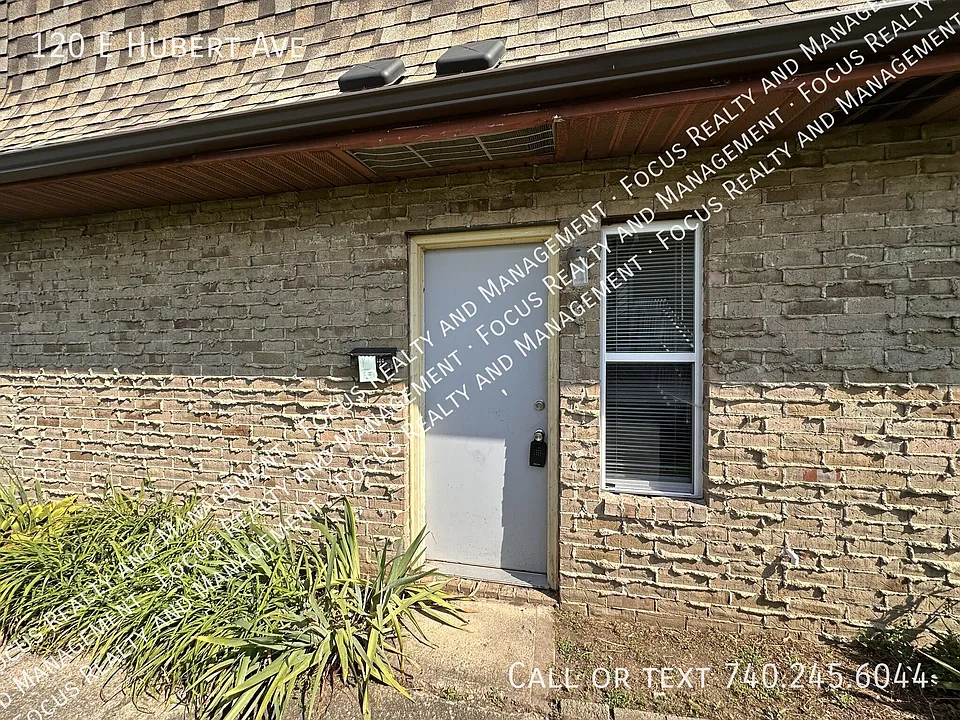120 E Hubert Ave
