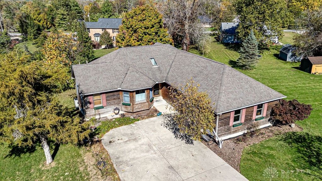 Real estate listing image