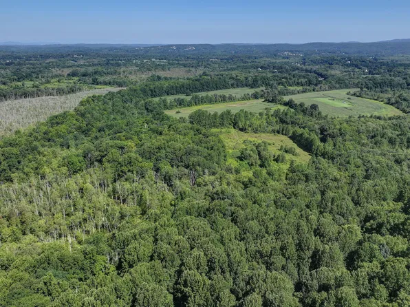 L01 Fox Hollow Lane, Hopewell Junction, NY 12533