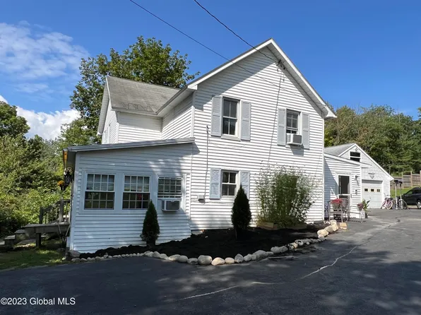 8-10 Mary Lynn Lane, Voorheesville, NY 12186